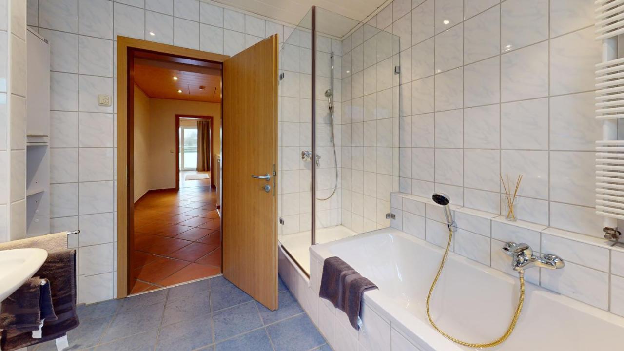 Ferienhaus Hoffmann Am Rheinbogen Altlussheim Luaran gambar